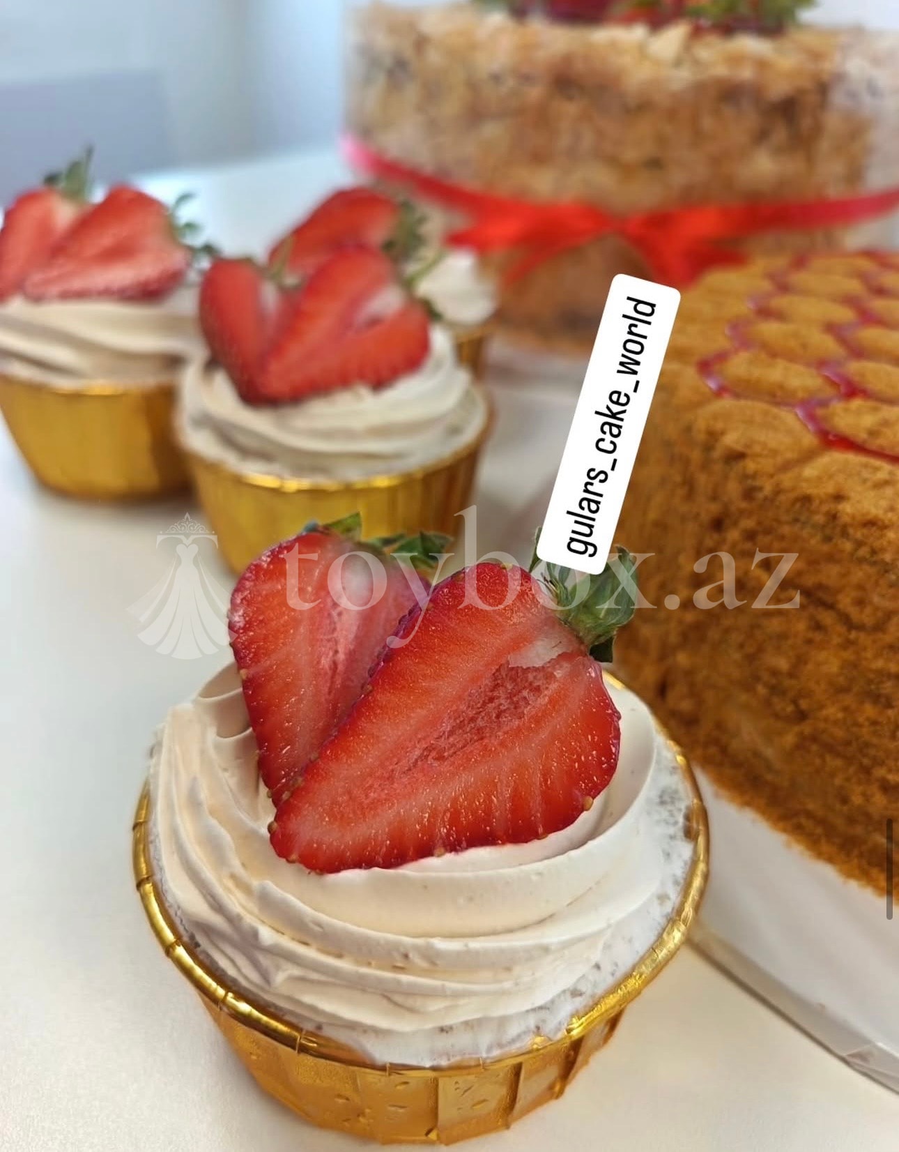 Gulars Cake World