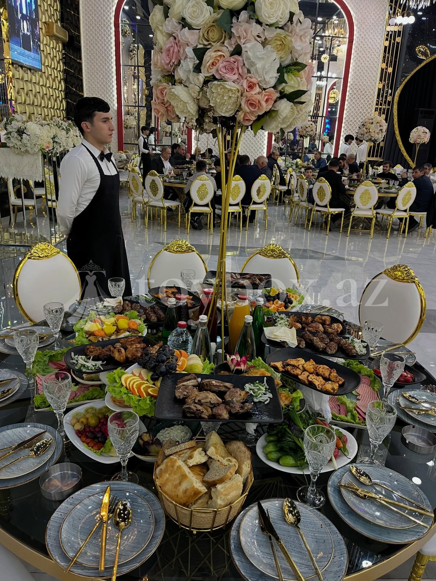 Narmin Palace