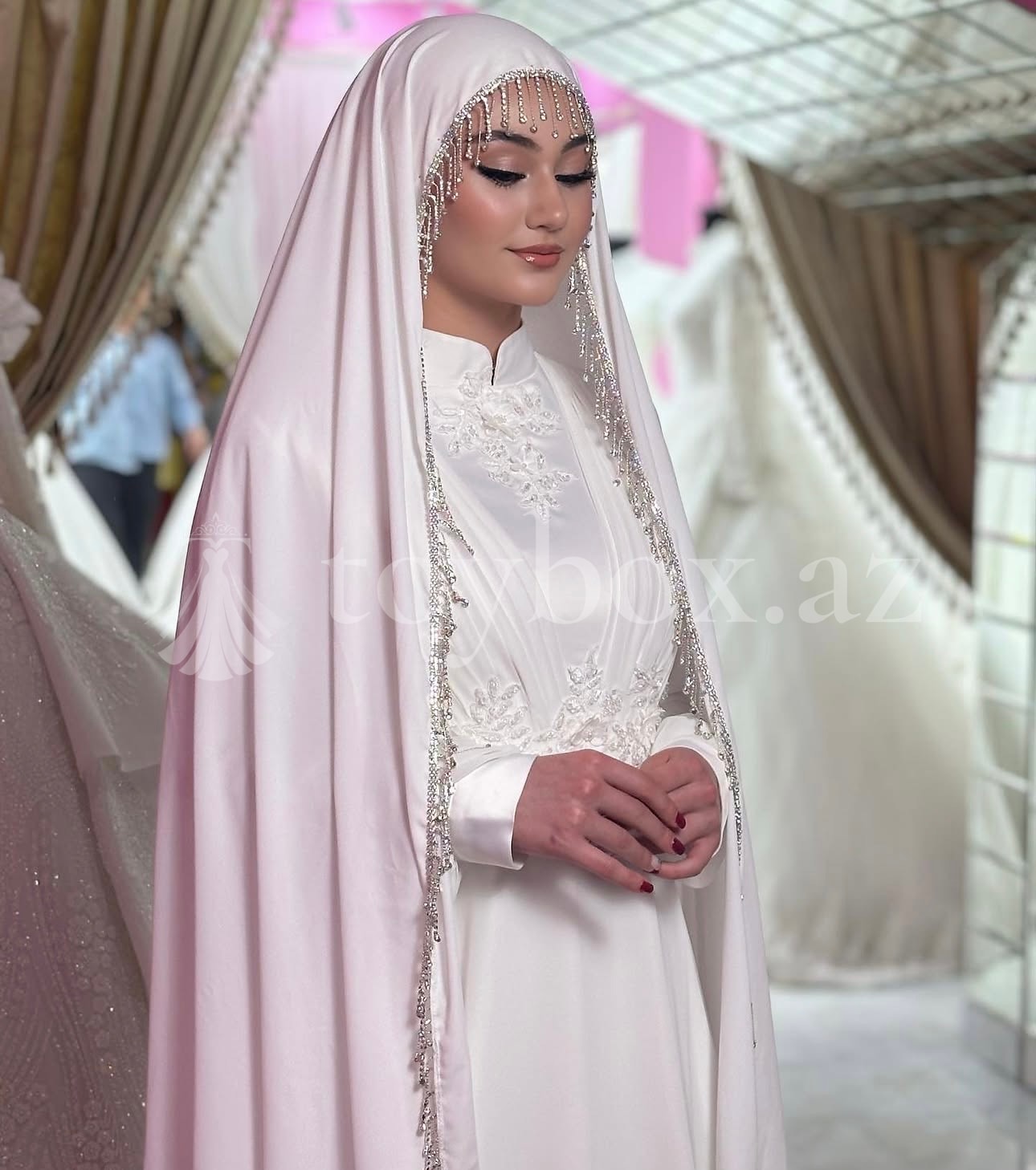 Lova Hicab Gəlinlik Butik