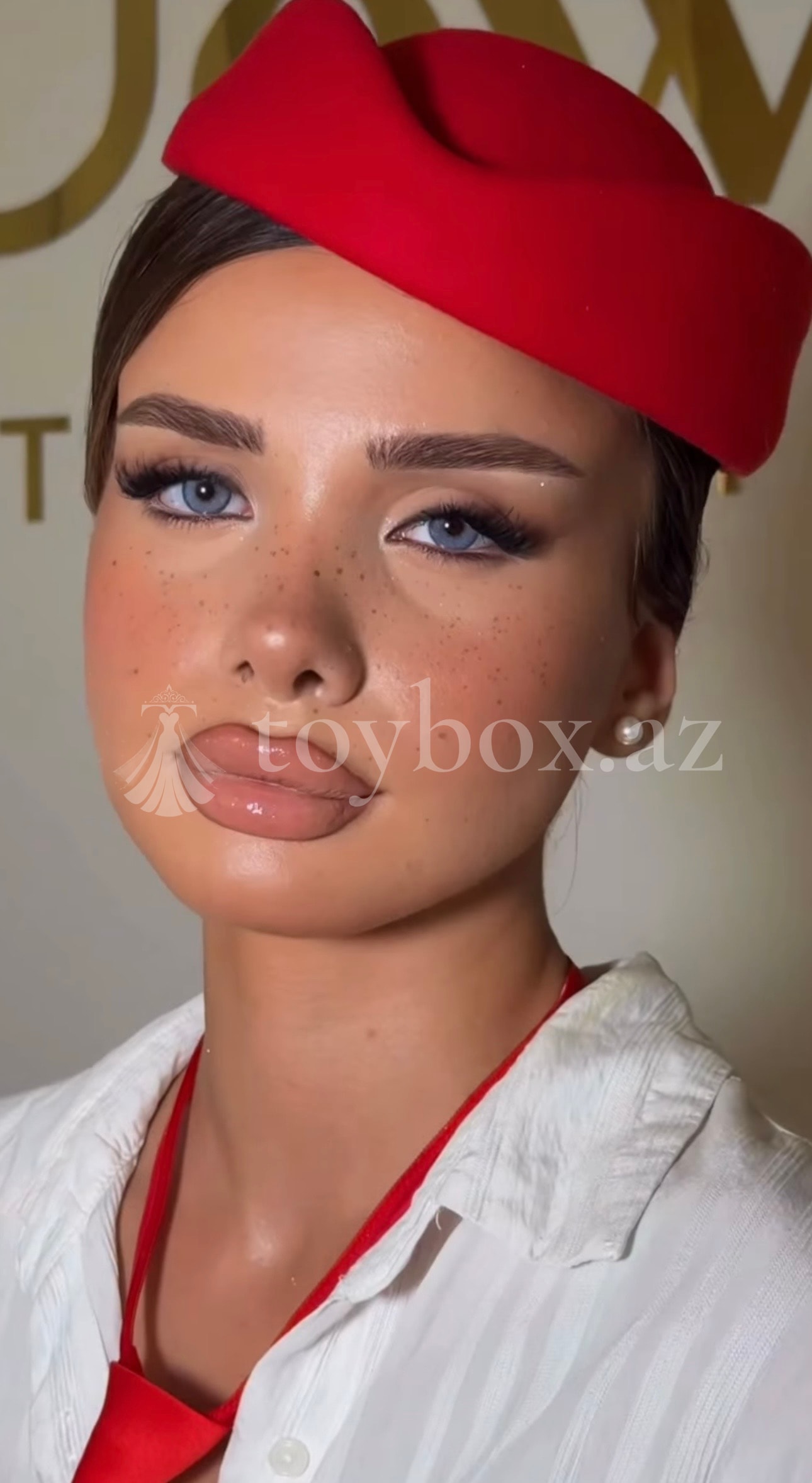 Narmi Make Up