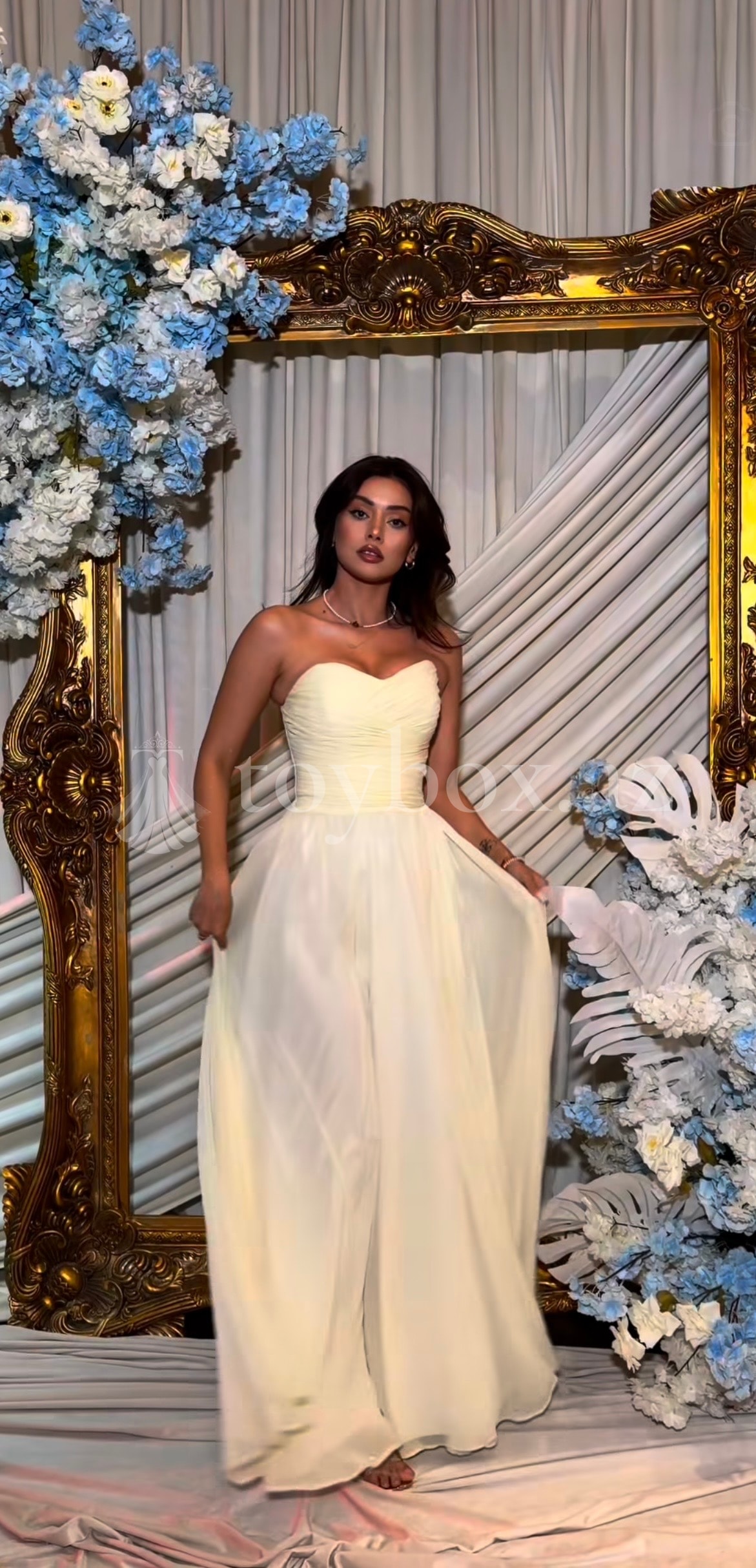 İpək Collections