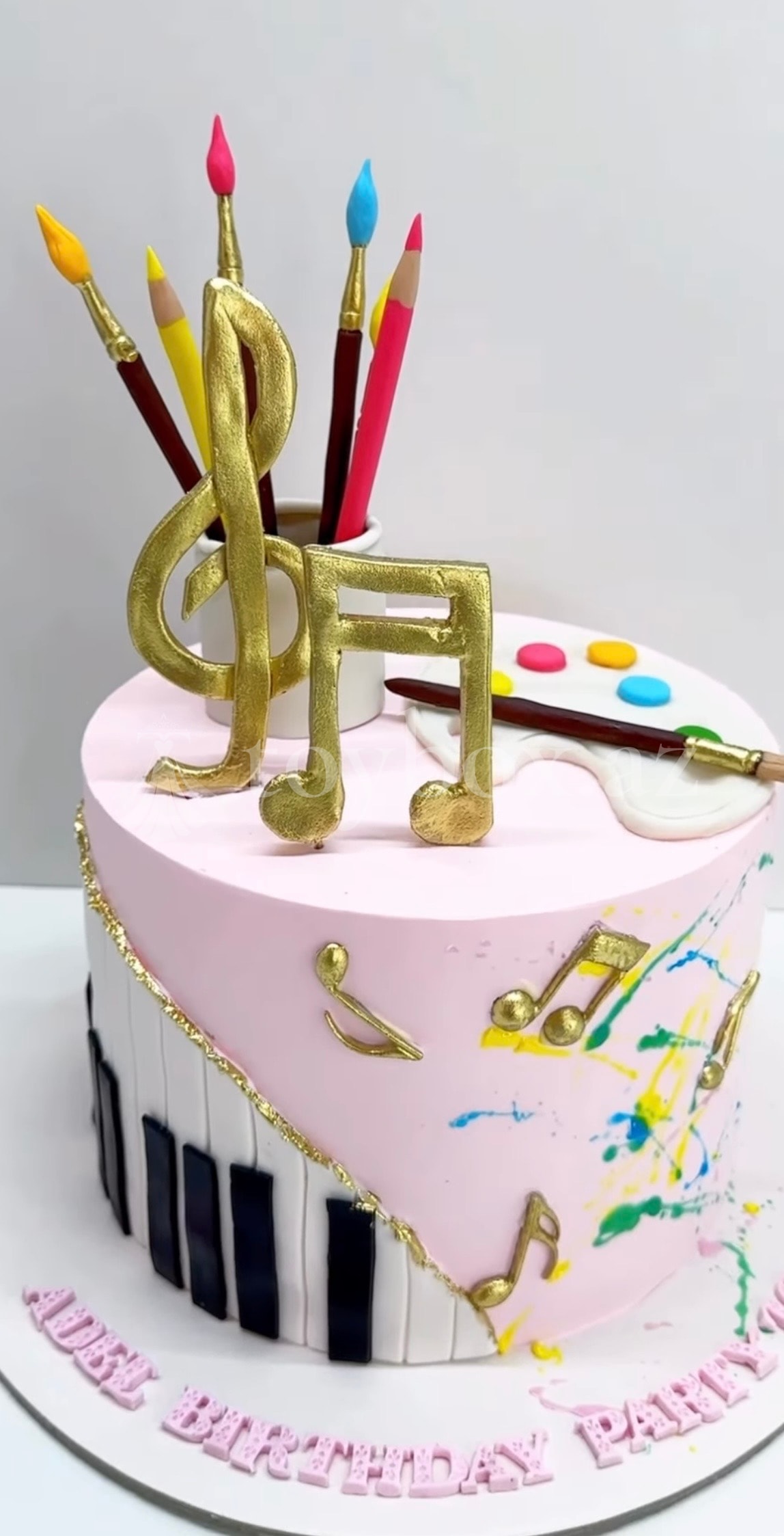 Lola Cake Baku