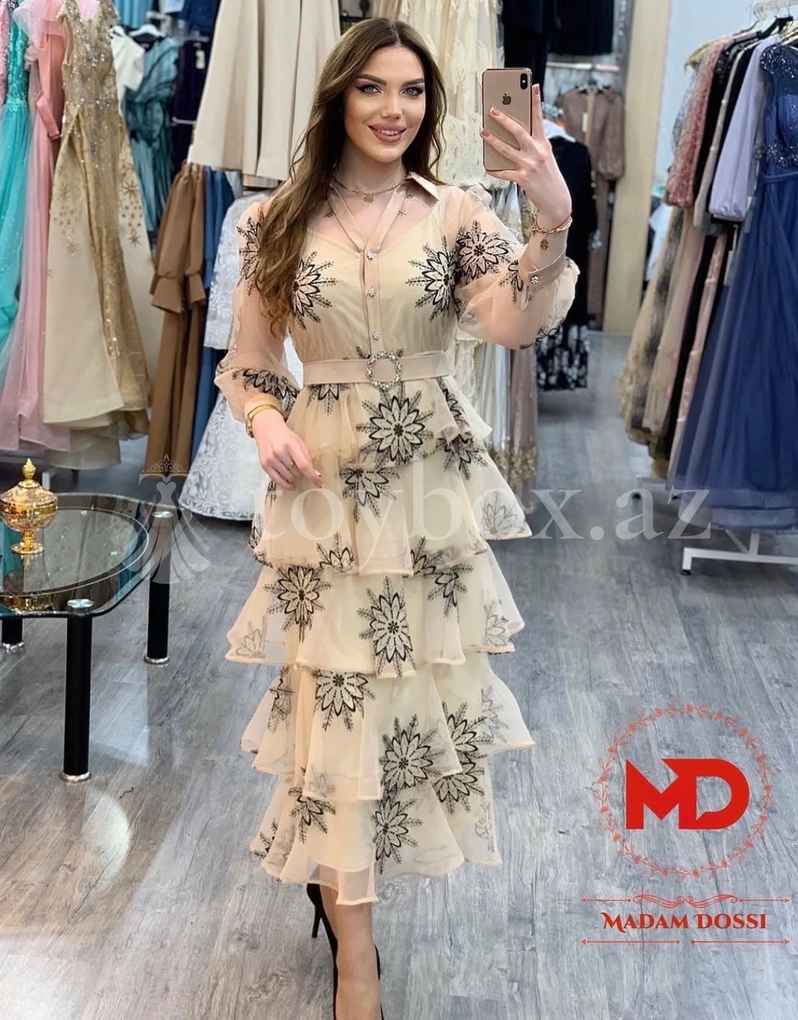 Madam Dossi